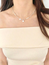 Load image into Gallery viewer, Smiley Pearl Necklace