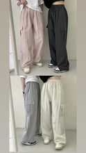 Load image into Gallery viewer, Everyday Cargo Pants