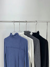 Load image into Gallery viewer, Cross Lines Ruffle Top