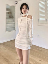 將圖片載入圖庫檢視器 Ruffle Shoulder Dress