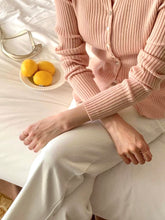 Load image into Gallery viewer, Casual Button V Top