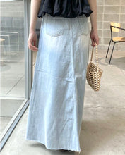將圖片載入圖庫檢視器 Denim Cotton Maxi Skirt