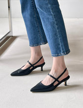 將圖片載入圖庫檢視器 Basic Slingback Heels
