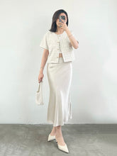 將圖片載入圖庫檢視器 Satin Midi Skirt