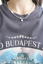 Load image into Gallery viewer, Smiley Pearl Necklace