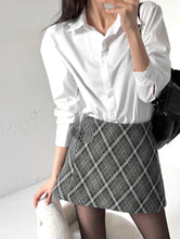 Load image into Gallery viewer, Belted Plaid Skort