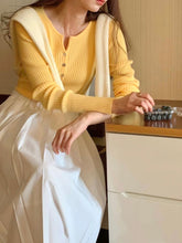 Load image into Gallery viewer, Casual Button V Top