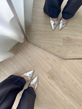將圖片載入圖庫檢視器 Ribbon Slingback Flats