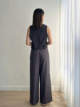 Load image into Gallery viewer, Classic Suit Vest