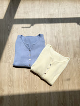 Load image into Gallery viewer, Casual Button V Top