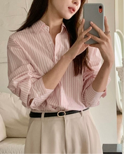 Load image into Gallery viewer, Striped Shirt