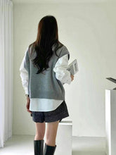 Load image into Gallery viewer, Wool50 Knit Vest