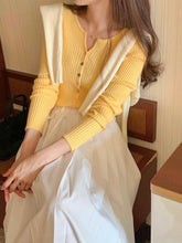 Load image into Gallery viewer, Casual Button V Top