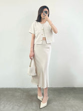 將圖片載入圖庫檢視器 Satin Midi Skirt