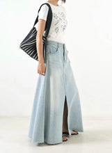 將圖片載入圖庫檢視器 Denim Cotton Maxi Skirt