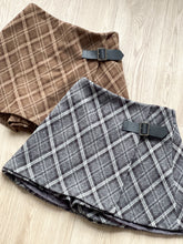 Load image into Gallery viewer, Belted Plaid Skort