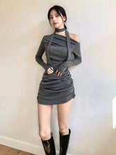 將圖片載入圖庫檢視器 Ruffle Shoulder Dress