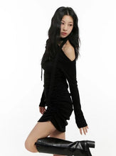 將圖片載入圖庫檢視器 Ruffle Shoulder Dress