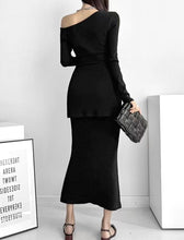 將圖片載入圖庫檢視器 Knotted Shoulder Dress