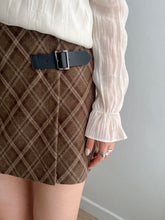 Load image into Gallery viewer, Belted Plaid Skort