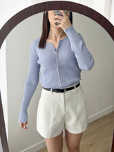 Load image into Gallery viewer, Casual Button V Top