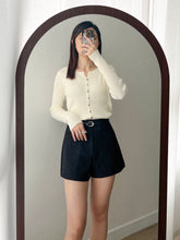 Load image into Gallery viewer, Casual Button V Top