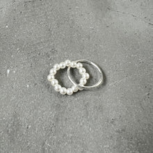 Load image into Gallery viewer, Pearl Cross Ring