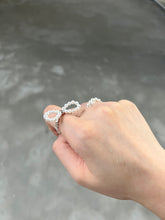 Load image into Gallery viewer, Pearl Ribbon Ring
