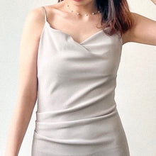 Load image into Gallery viewer, Pearl Ball Necklace