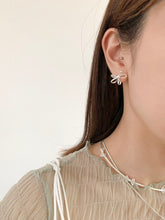 Load image into Gallery viewer, Dragonfly Earrings