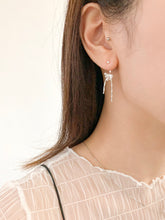 Load image into Gallery viewer, Ribbon Earrings