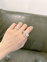 Load image into Gallery viewer, Heart Pearl Ring
