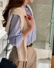 Load image into Gallery viewer, Striped Shirt