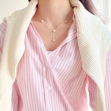Load image into Gallery viewer, Pearl Line Necklace