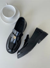 將圖片載入圖庫檢視器 預訂優惠✨Rose Leather Loafers
