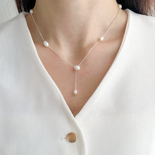 Load image into Gallery viewer, Pearl Line Necklace