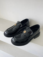 將圖片載入圖庫檢視器 預訂優惠✨Rose Leather Loafers