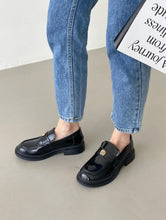 將圖片載入圖庫檢視器 預訂優惠✨Rose Leather Loafers