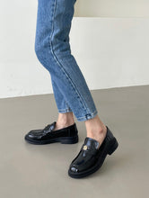 將圖片載入圖庫檢視器 預訂優惠✨Rose Leather Loafers