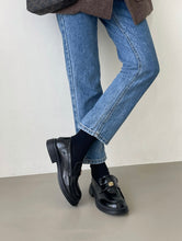 將圖片載入圖庫檢視器 預訂優惠✨Rose Leather Loafers