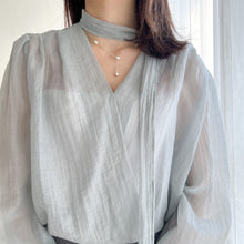 Load image into Gallery viewer, Pearl Line Necklace