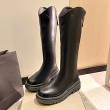 將圖片載入圖庫檢視器 V-cut Tall Boots
