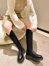 將圖片載入圖庫檢視器 V-cut Tall Boots