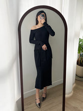 將圖片載入圖庫檢視器 Knotted Shoulder Dress