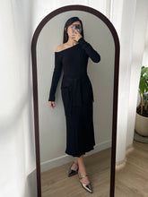 將圖片載入圖庫檢視器 Knotted Shoulder Dress