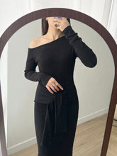 將圖片載入圖庫檢視器 Knotted Shoulder Dress