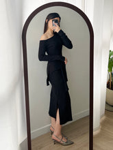 將圖片載入圖庫檢視器 Knotted Shoulder Dress