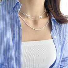 Load image into Gallery viewer, Mini Ribbon Pearl Necklace