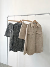 Load image into Gallery viewer, Golden Tweed Outer