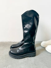 將圖片載入圖庫檢視器 V-cut Tall Boots